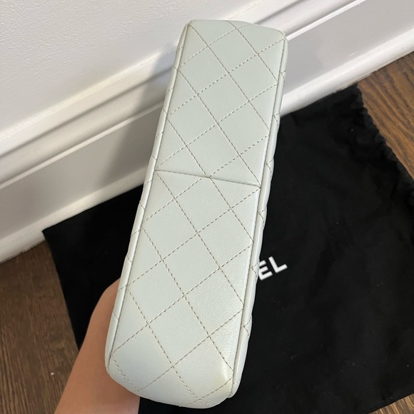 Chanel Sweet Camellia Flap Quilted Leather Crossbody Bag Light Blue - Picture 3 of 10